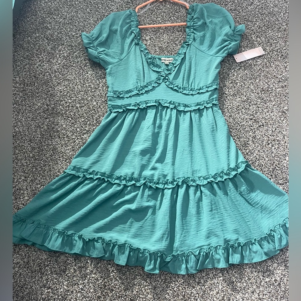 NWT- size Large casual dress